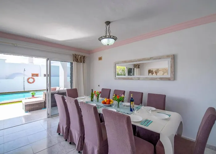 Volcan By * פוארטו דל כרמן