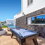 Volcan By Villa Puerto del Carmen (Lanzarote)